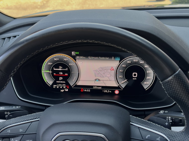 Vehicle Image 17