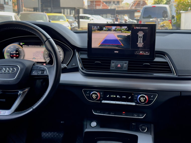 Vehicle Image 35