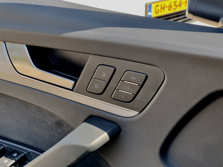 Vehicle Image 39