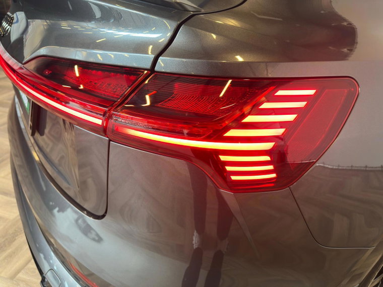 Vehicle Image 47