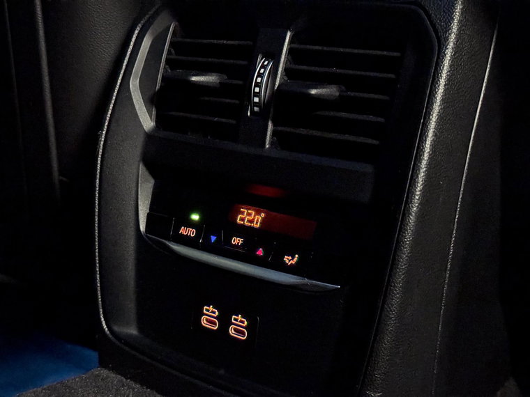 Vehicle Image 50