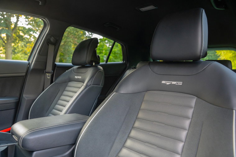 Vehicle Image 35