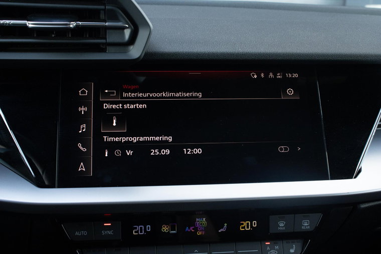 Vehicle Image 33