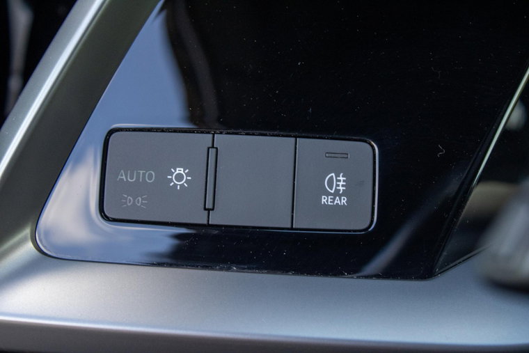 Vehicle Image 40