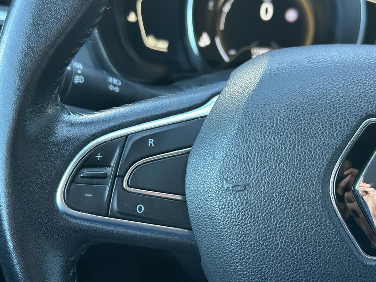 Vehicle Image 27
