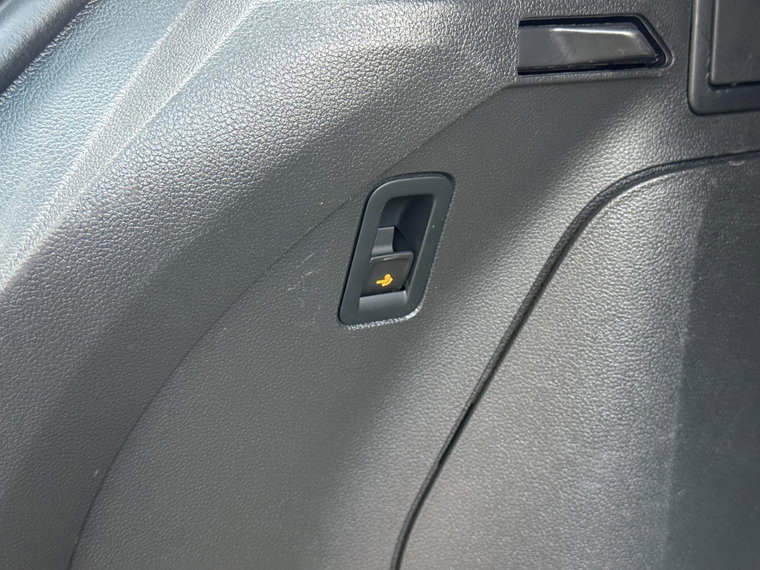Vehicle Image 51