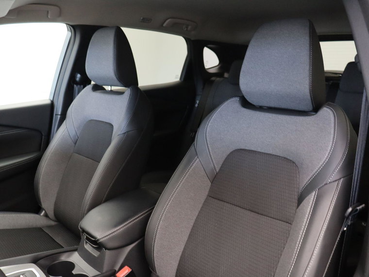 Vehicle Image 37