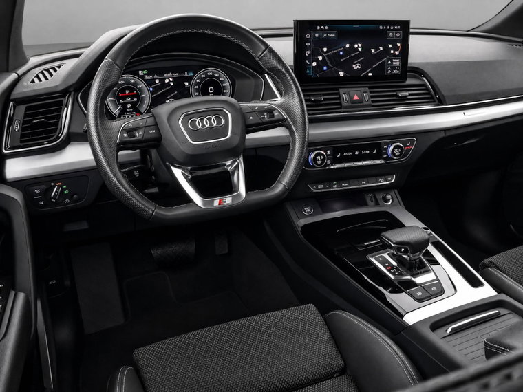 Vehicle Image 13