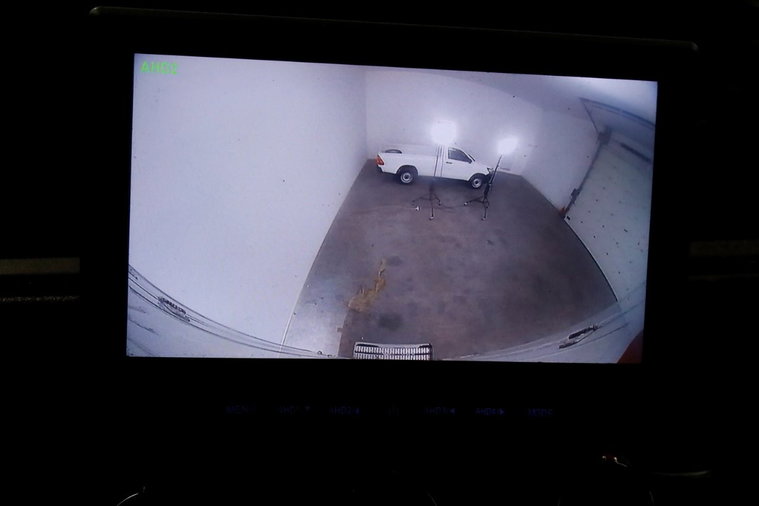 Vehicle Image 13