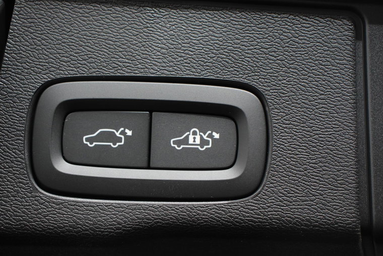 Vehicle Image 28