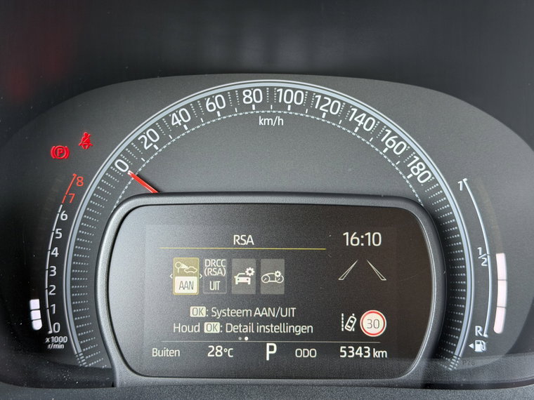 Vehicle Image 38