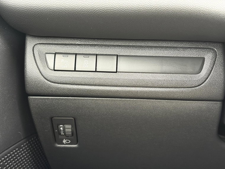 Vehicle Image 29
