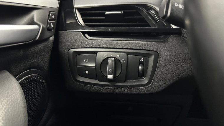 Vehicle Image 27