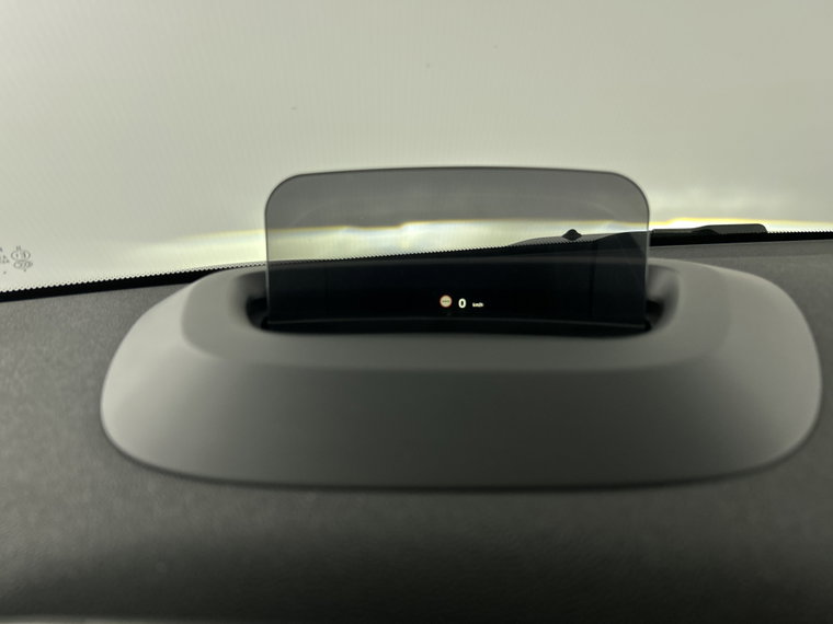 Vehicle Image 26