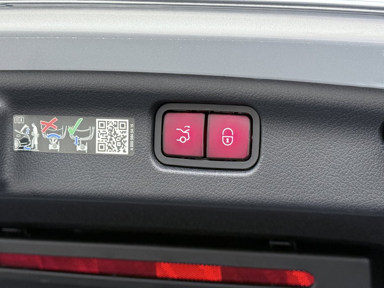 Vehicle Image 39