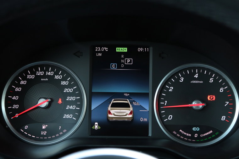 Vehicle Image 21