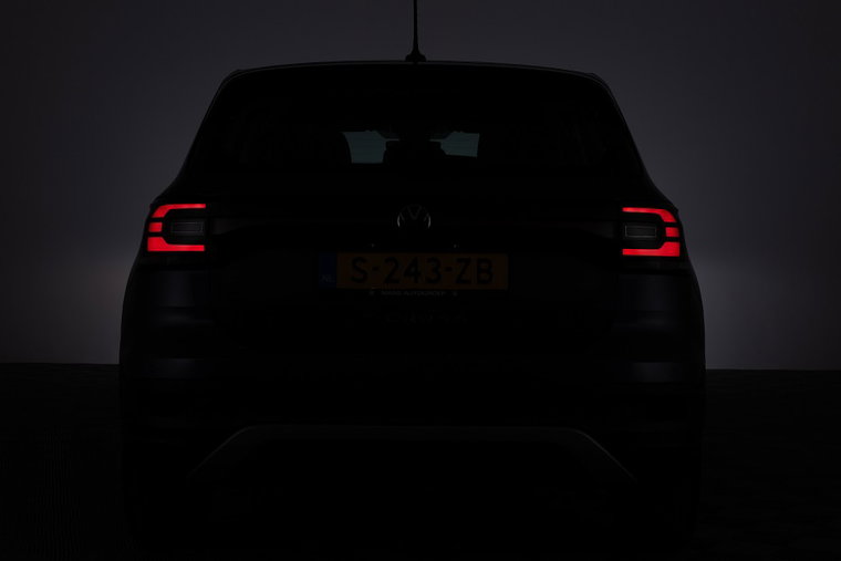 Vehicle Image 27
