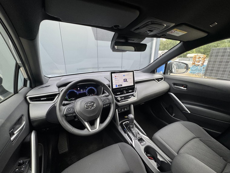 Vehicle Image 11