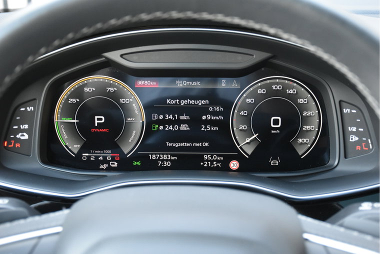 Vehicle Image 37