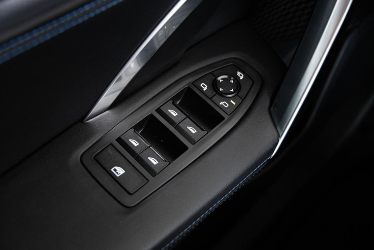 Vehicle Image 50