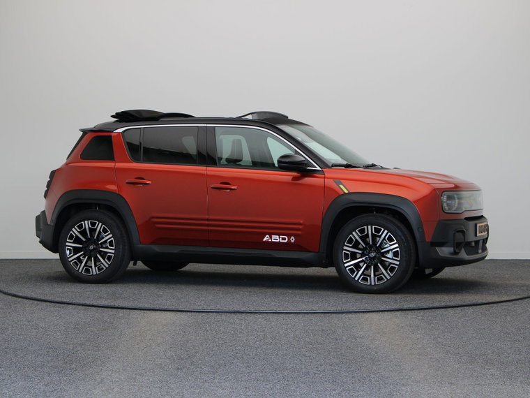 Vehicle Image 13