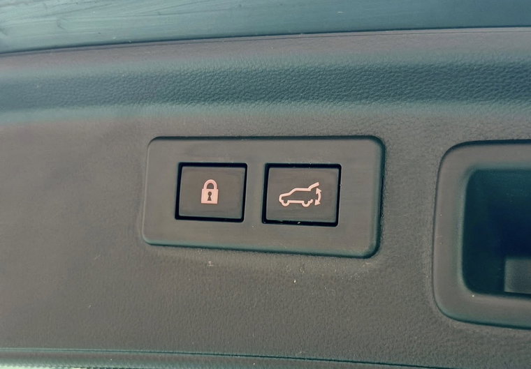 Vehicle Image 26