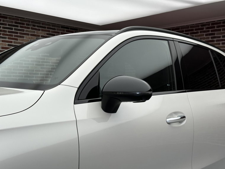 Vehicle Image 37
