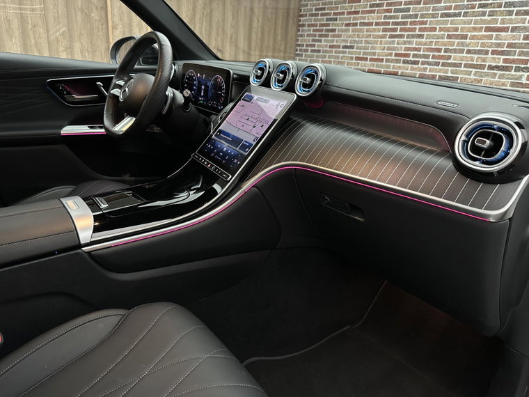 Vehicle Image 40