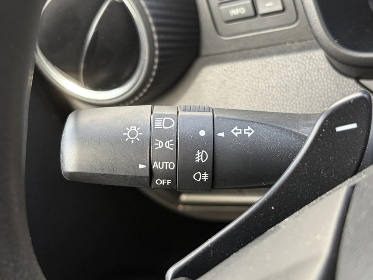 Vehicle Image 24
