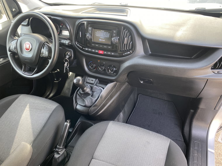 Vehicle Image 33