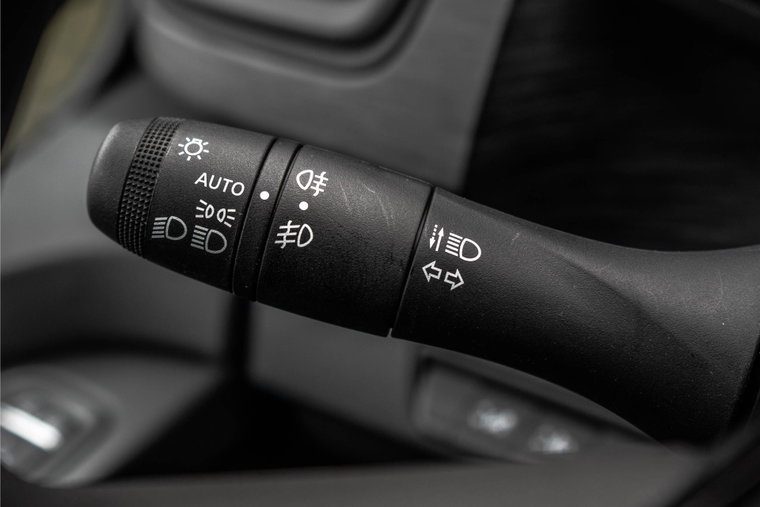 Vehicle Image 23