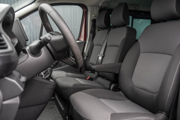 Vehicle Image 10