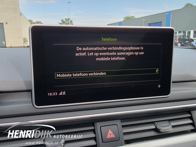 Vehicle Image 33