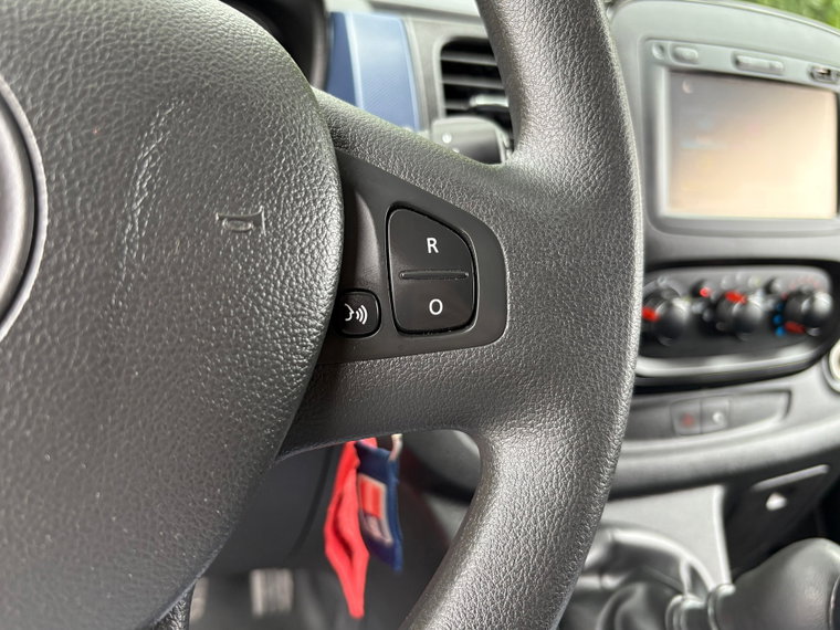 Vehicle Image 28