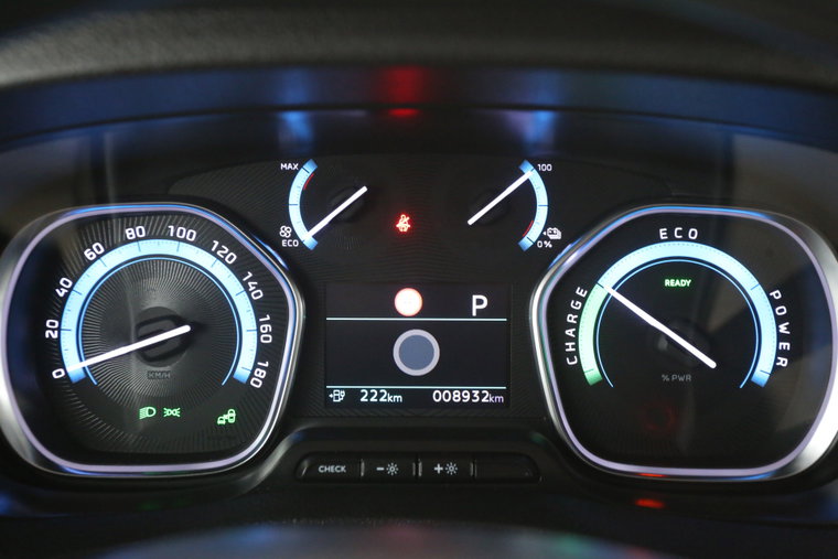 Vehicle Image 15