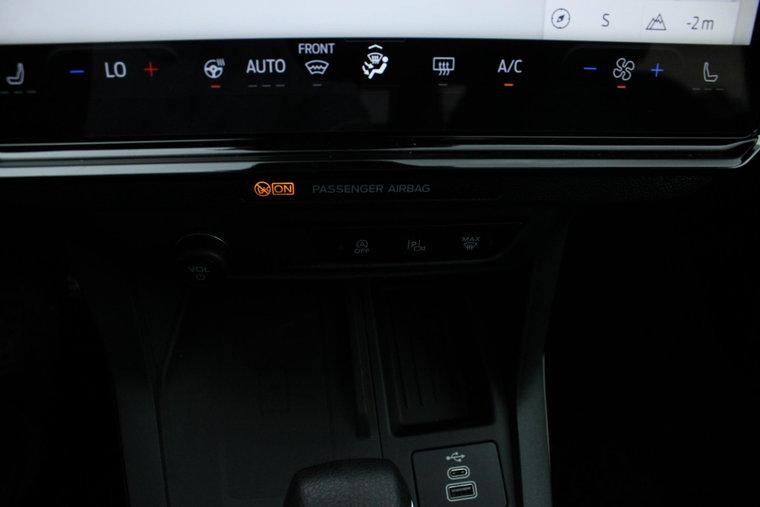 Vehicle Image 39