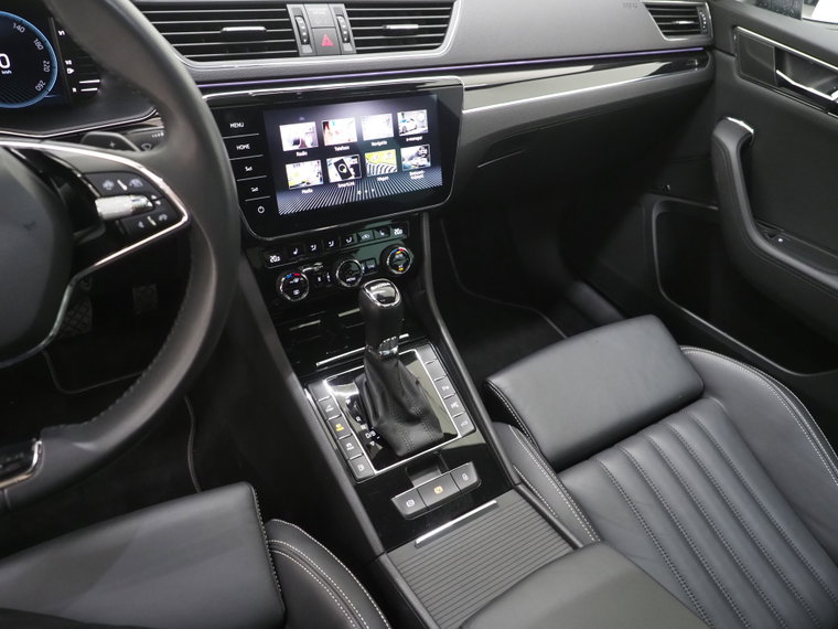 Vehicle Image 39