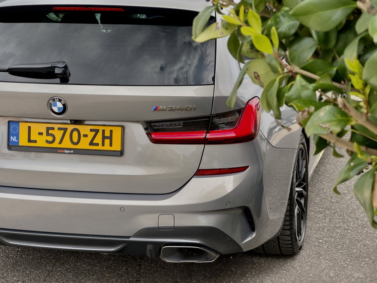 Vehicle Image 24