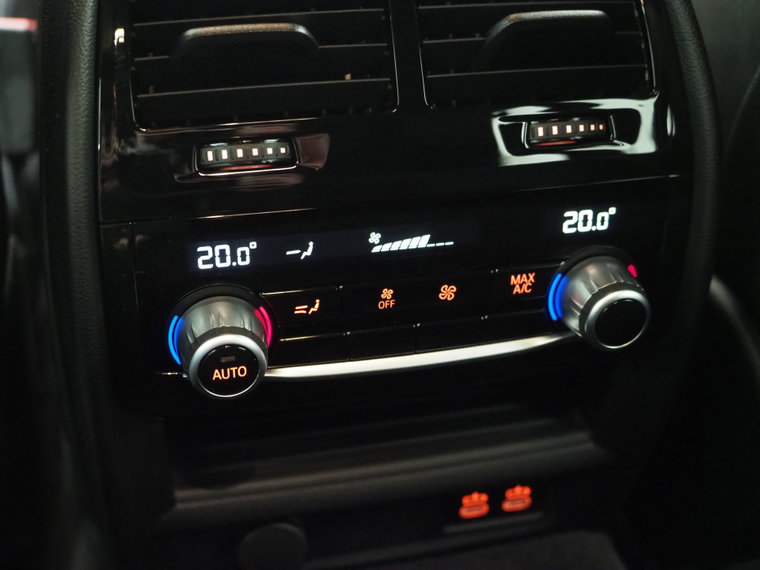 Vehicle Image 39
