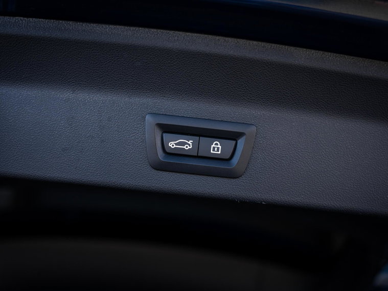 Vehicle Image 47