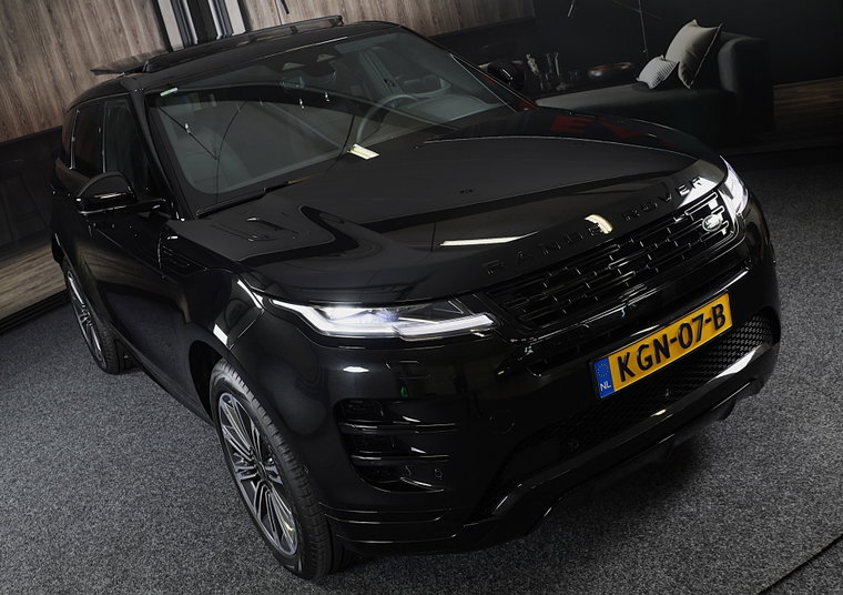 Vehicle Image 42