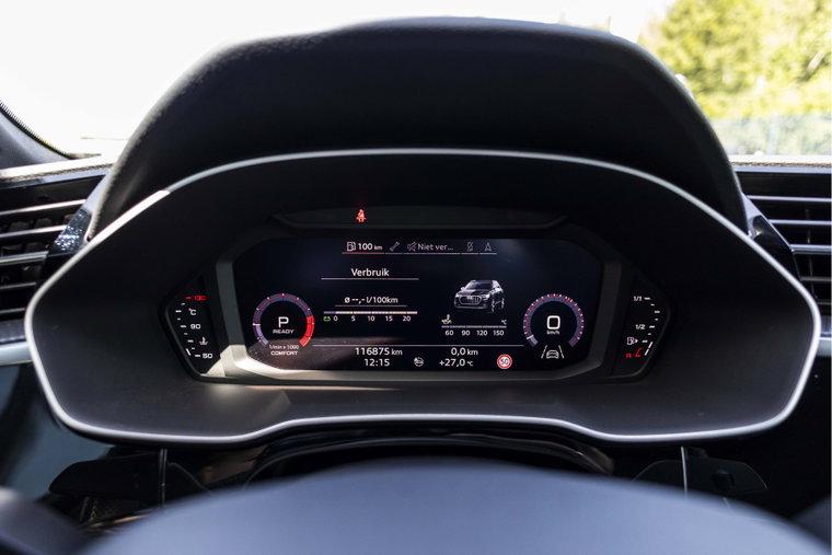 Vehicle Image 26