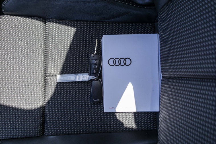 Vehicle Image 36
