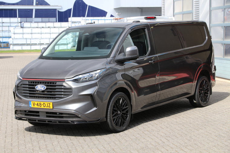 Vehicle Image 11