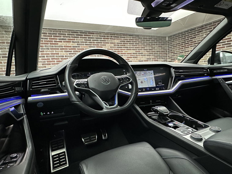 Vehicle Image 39