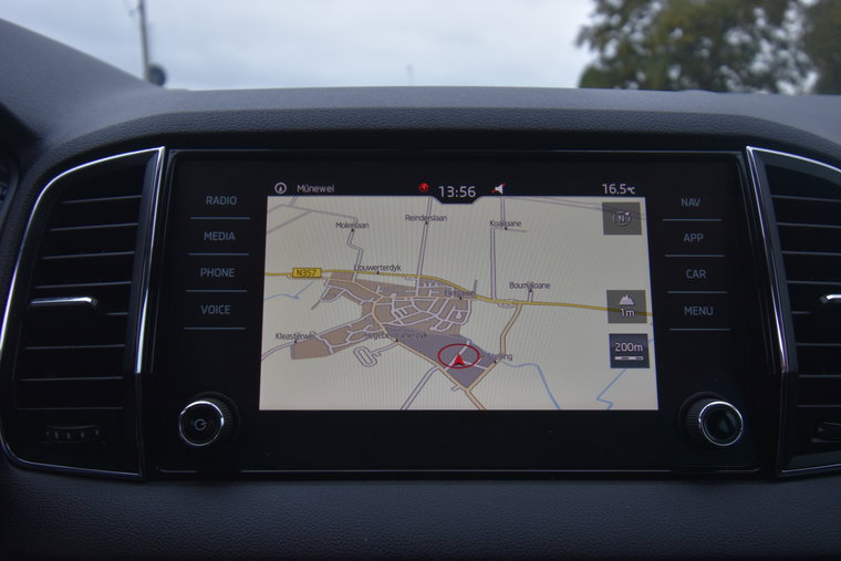 Vehicle Image 28