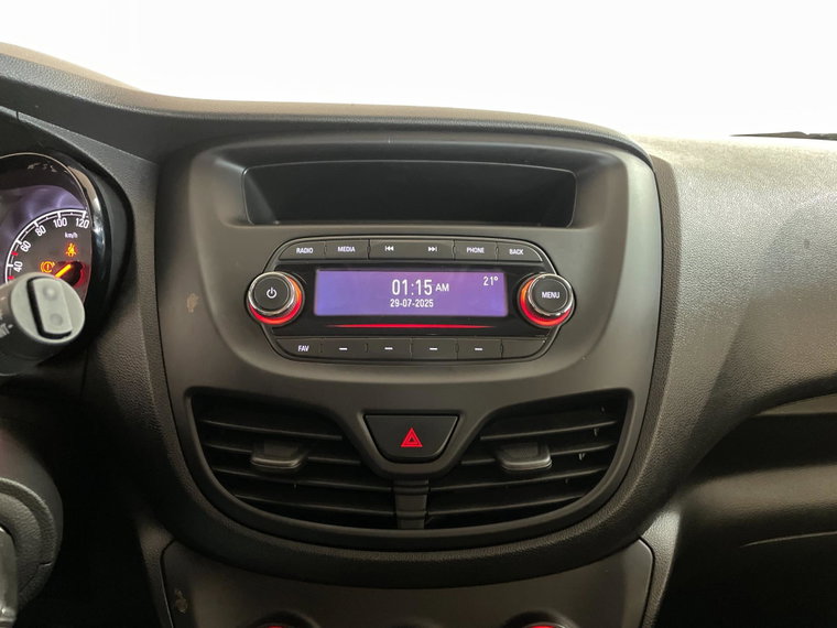 Vehicle Image 25