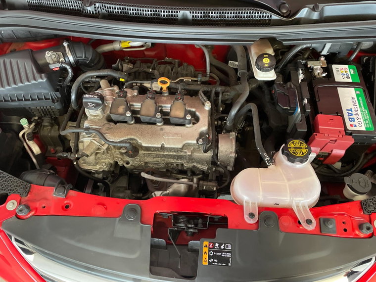 Vehicle Image 33