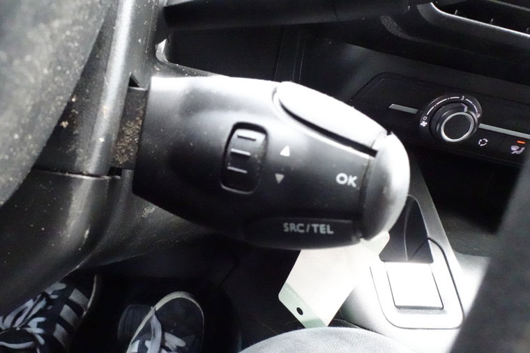 Vehicle Image 24