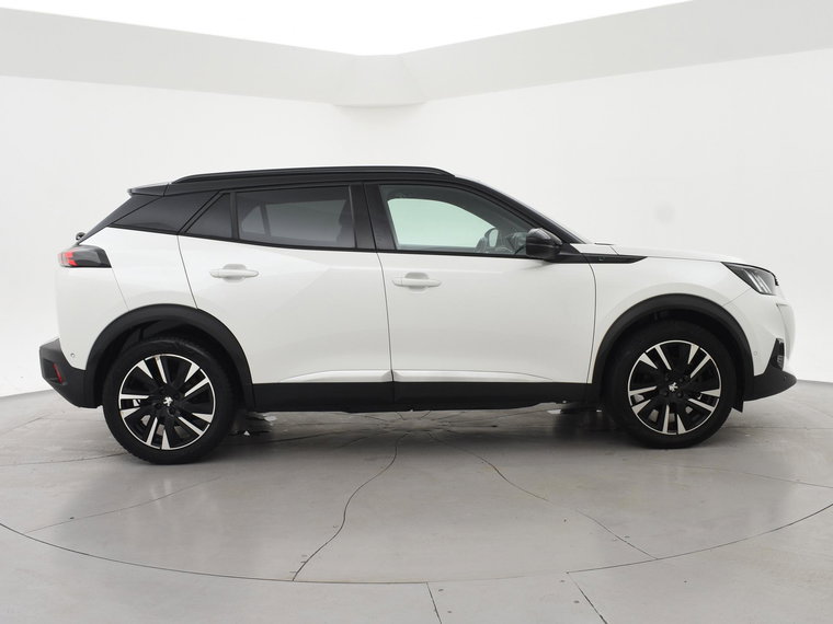 Vehicle Image 32